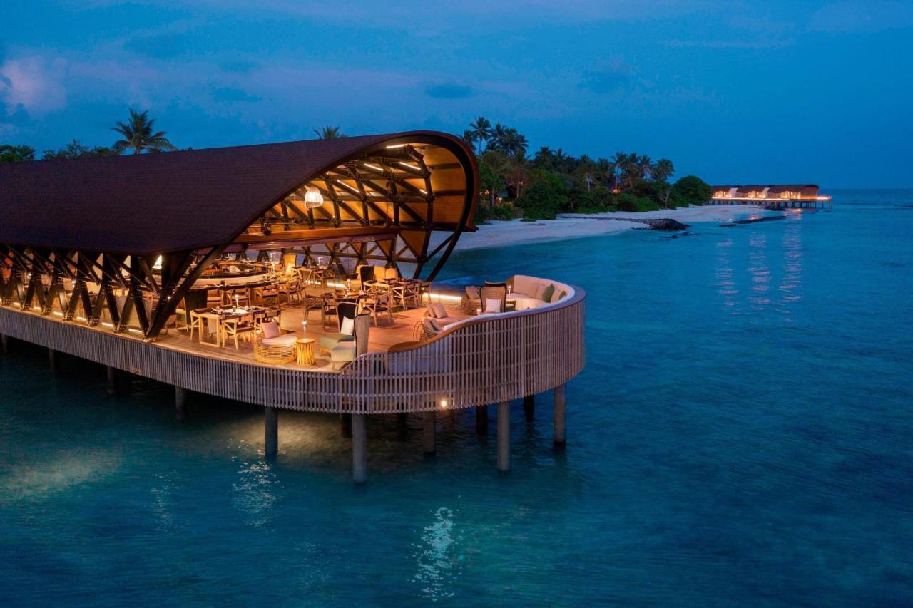 The Westin Maldives Miriandhoo Resort Eydhafushi Buitenkant foto