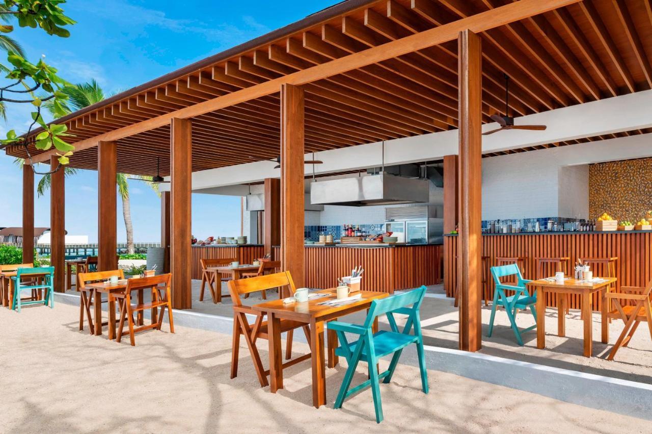 The Westin Maldives Miriandhoo Resort Eydhafushi Buitenkant foto